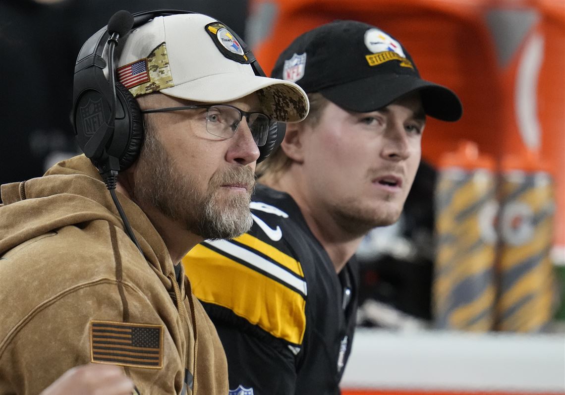 Former Steelers Offensive Lineman Thinks Kenny Pickett Should Be